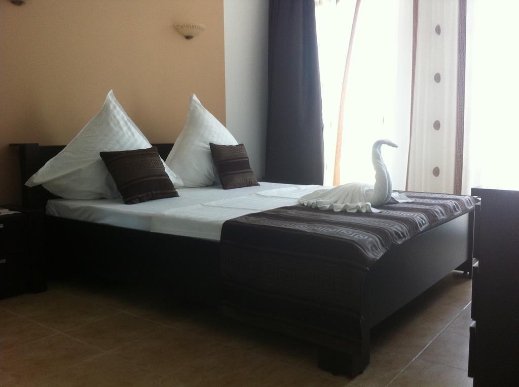 Hotel Solea Beach 马马亚 外观 照片